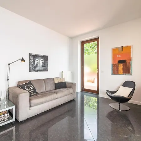 Apartamento Apartment In Oggebbio With Lake Maggiore Views, Cleaning Included