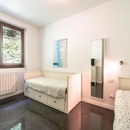 Apartamento Apartment In Oggebbio With Lake Maggiore Views, Cleaning Included *