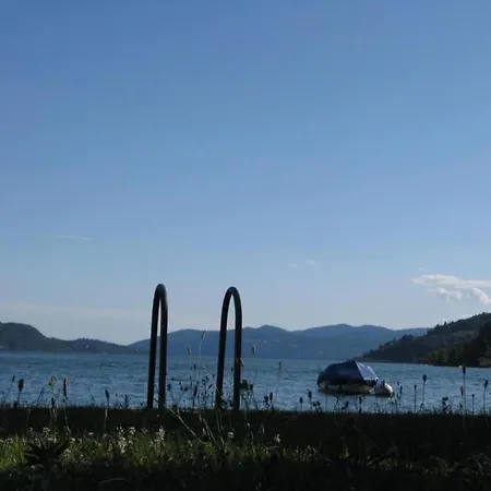 Apartment In Oggebbio With Lake Maggiore Views, Cleaning Included Apartamento